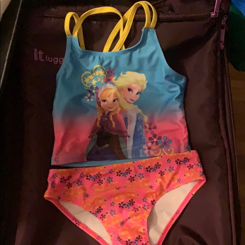 Disney 2 Piece Girl’s Swimsuit